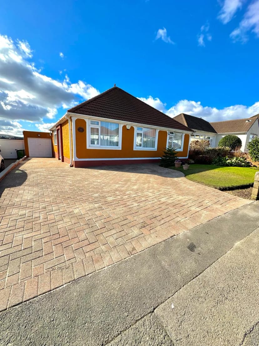 Block paving driveway